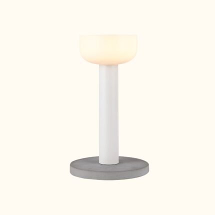 Bellhop_Table_Lamp_Flos_0001