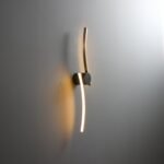 Coordinates_3_Brass_Wall_Lamp_Flos_0010