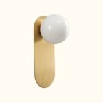 Liila_1_Brass_Wall_Lamp_Nuura_0002