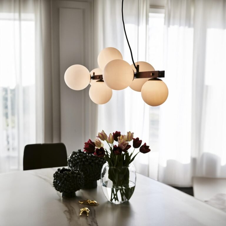 Planeta_S_Pendant_Light_Studio_Kronos_12